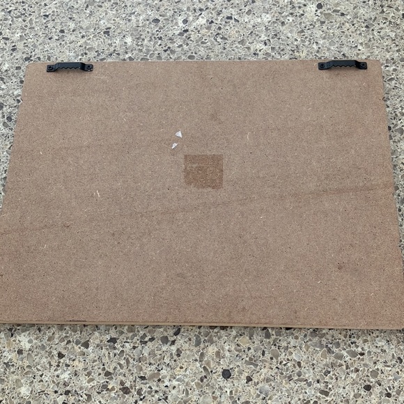 Rustic Pig - Picture 3 of 3